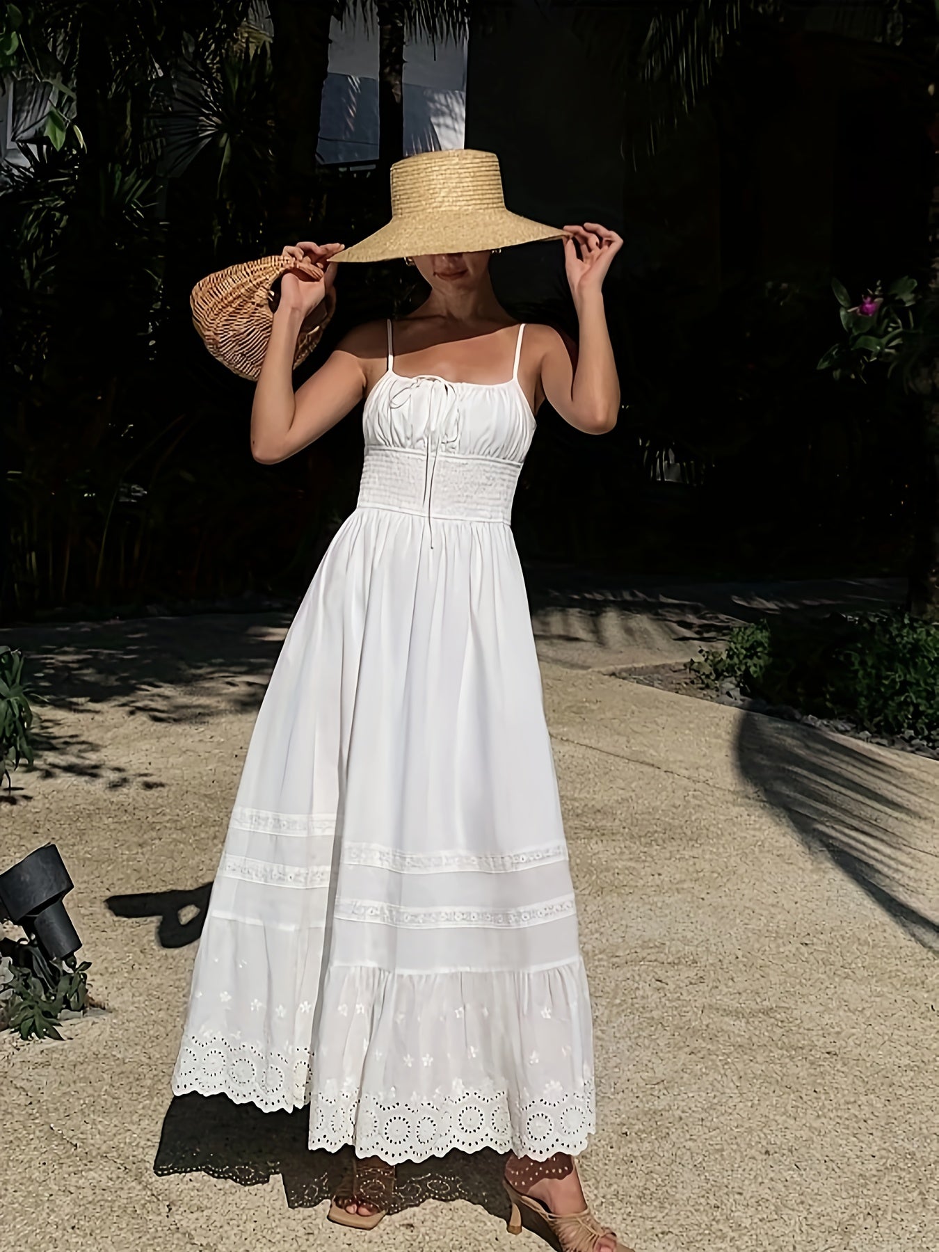 Elegant White Lace-Trimmed Sleeveless Maxi Dress with Pockets