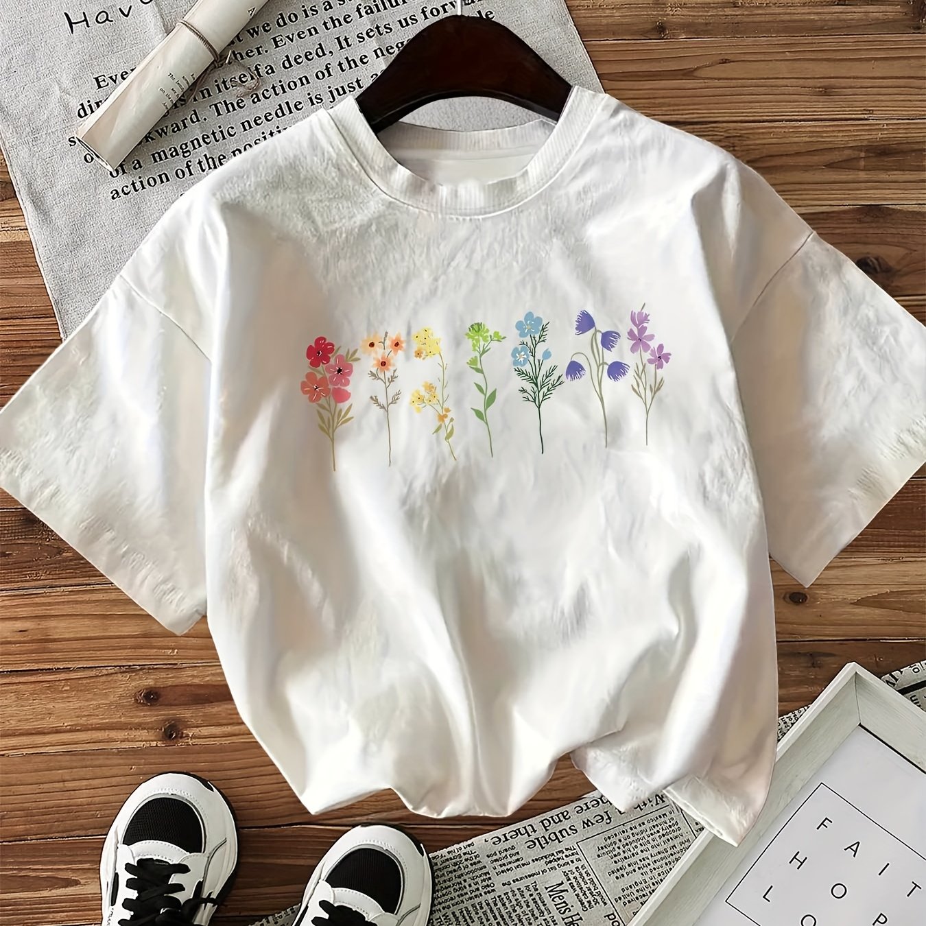 Floral Print Short Sleeve Crew Neck T-Shirt